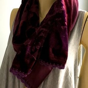 Joan Rivers purple scarf